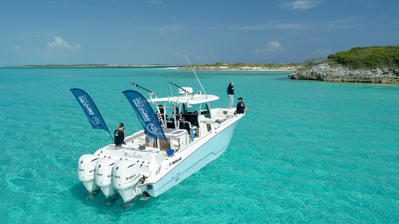 FY23_Global_Bacardi_OceanConservationBeneathTheWavesBoat2_AdvertisingAsset_CasaBacardi-1
