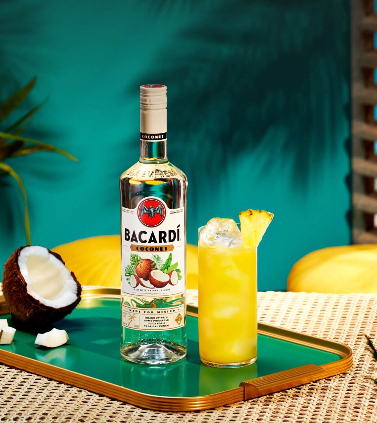 BACARDÍ Coconut Rum Coconut Flavoured Rum Caribbean Rum BACARDÍ US