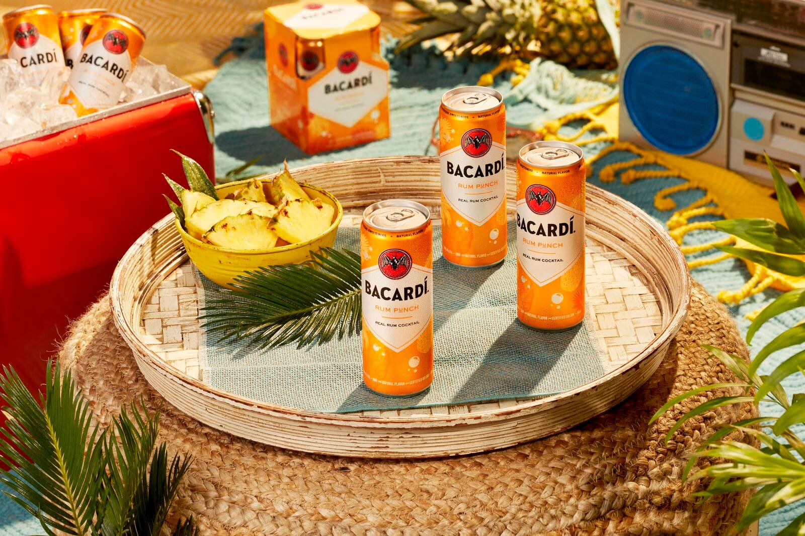 FY21_Bacardi_Lifestyleproduct_Outdoor_RTD_Rumpunch (1)
