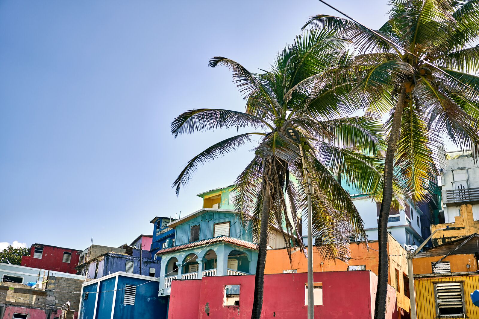 FY23_Global_Bacardi_LaPerlaBuildings30517_AdvertisingAsset_CasaBacardi