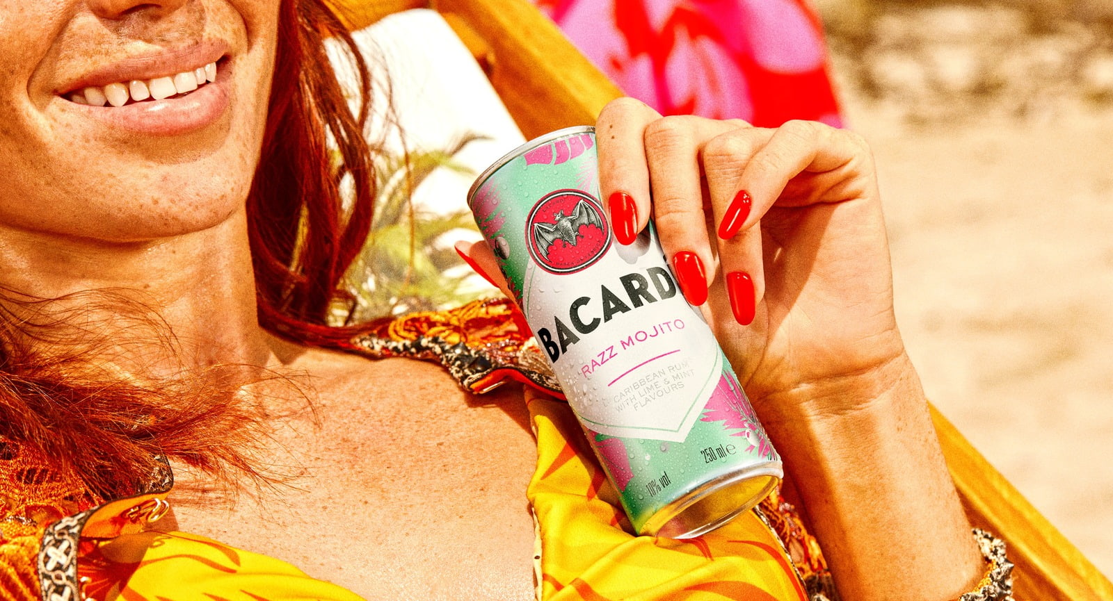 1107368_BAC_RTD_RazzMojito3_SOCIAL_SHOOT_BEACH_DE