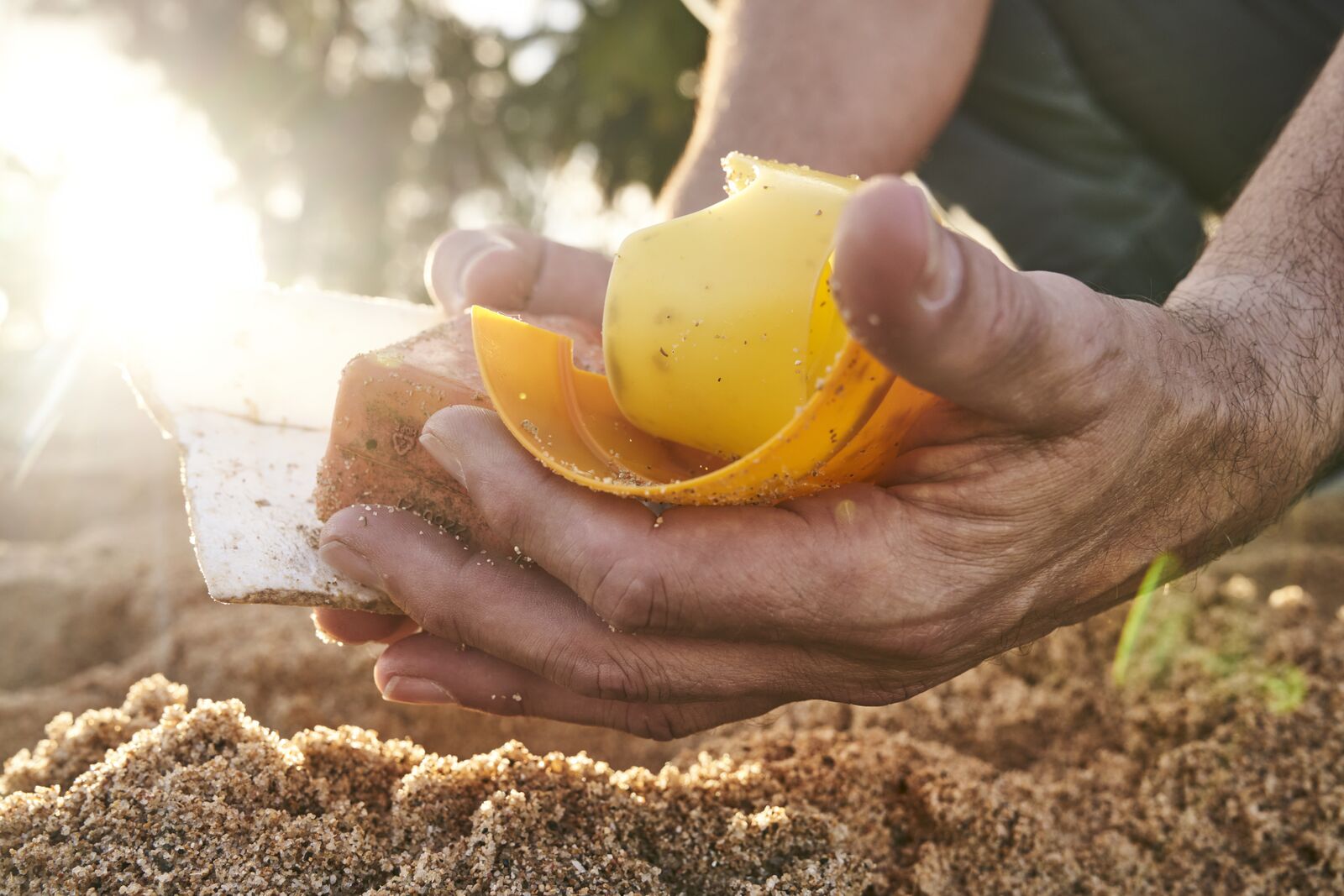 FY23_Global_Bacardi_BeachCleanUp1373_AdvertisingAsset_CasaBacardi